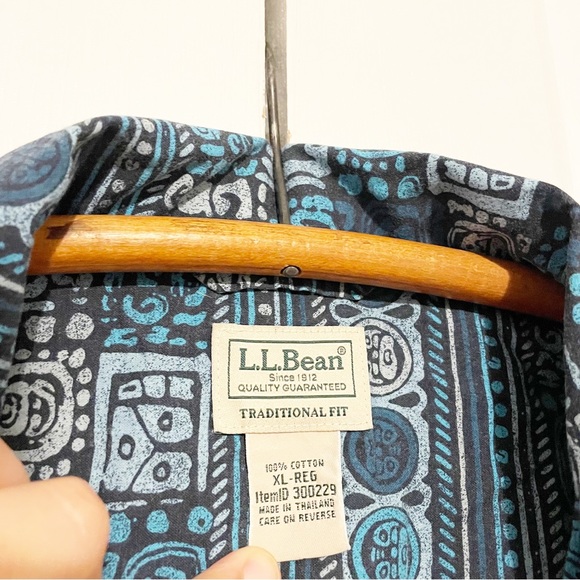 Vintage LL Bean Hawaiian Tiki Camp Shirt Button Down Short Sleeve Cotton Size XL - Picture 3 of 7